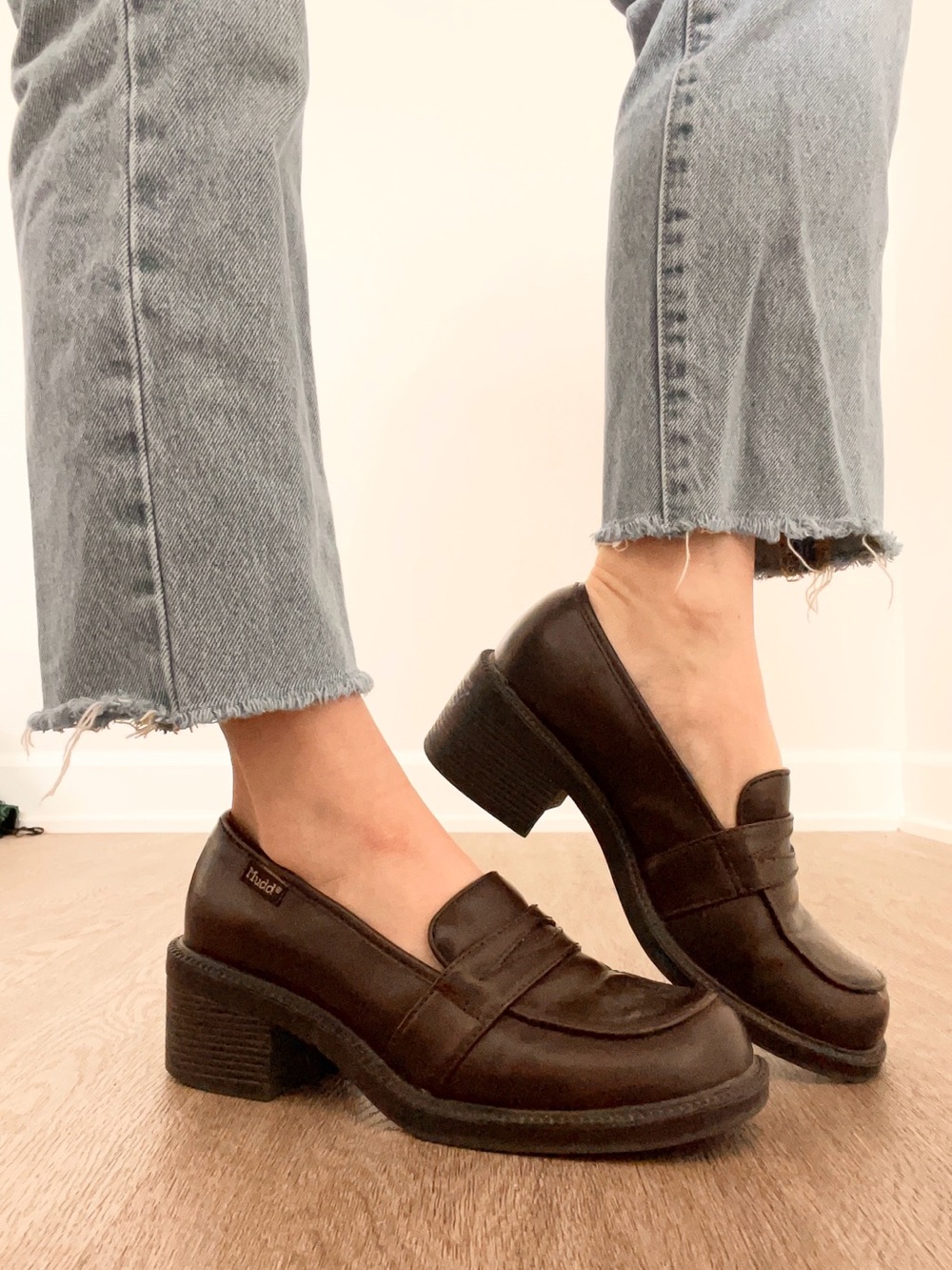 Vintage Mudd Brown Leather Chunky Heel Loafers